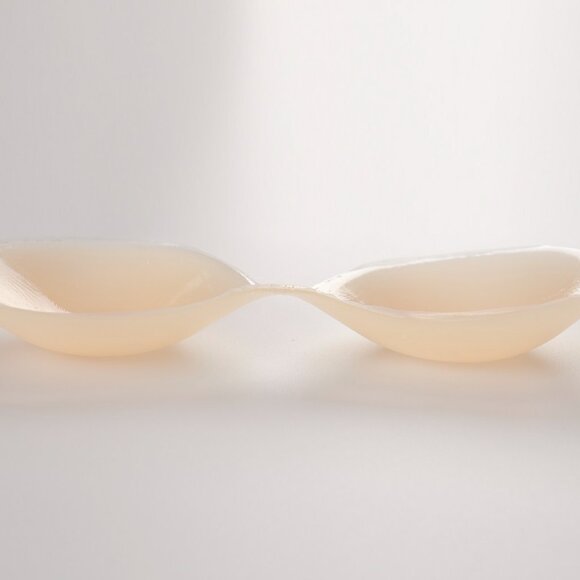 BARE by Magic Curves - Silicone Plunge Bra - Picture 9 of 9